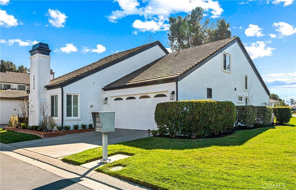 Mission Viejo, CA 92692,28458 Buena Vista