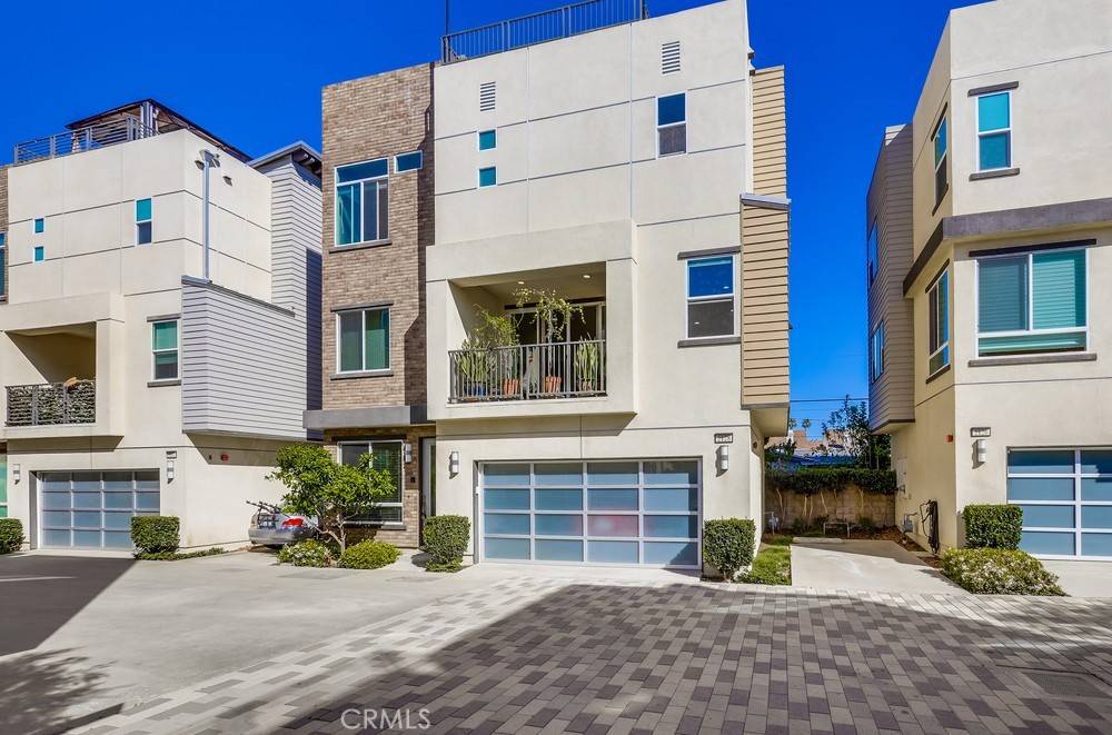 Costa Mesa, CA 92627,2128 Celeste WAY