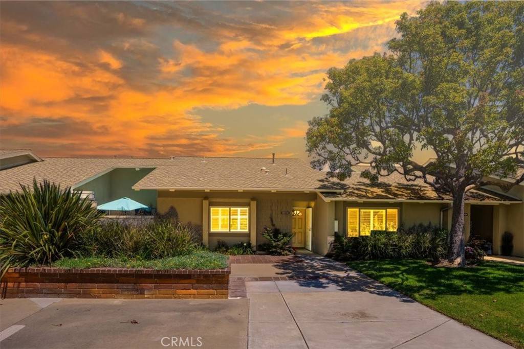 Huntington Beach, CA 92646,8933 Amador CIR #1316C