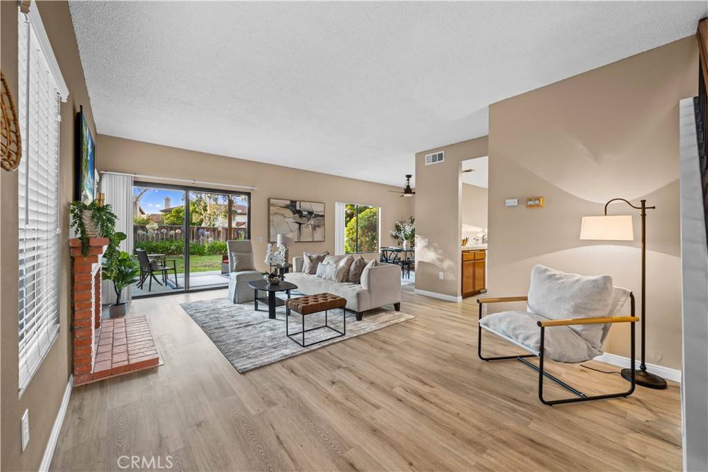Carlsbad, CA 92010,3516 Landsford WAY