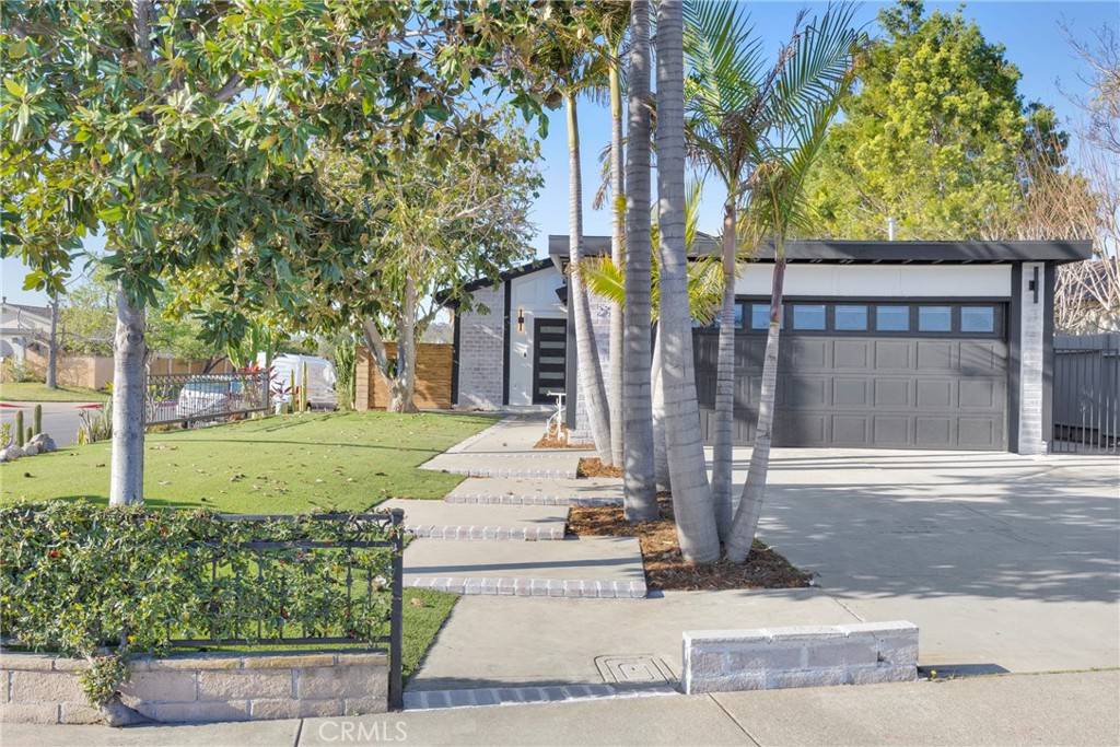Mission Viejo, CA 92691,27412 Osuna