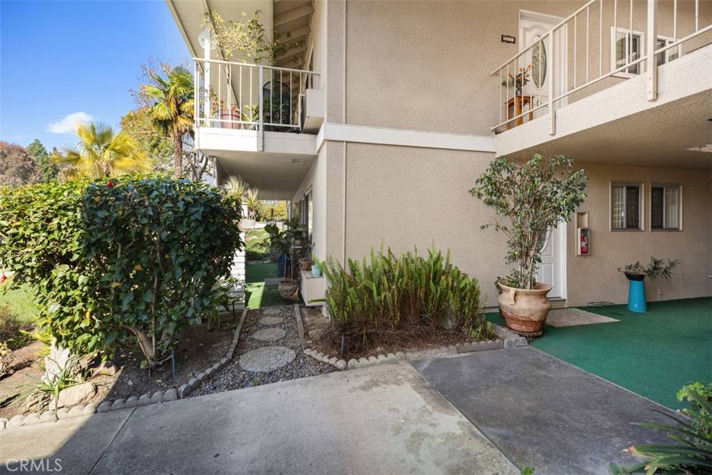 Laguna Woods, CA 92637,633 Ave.Sevilla #B