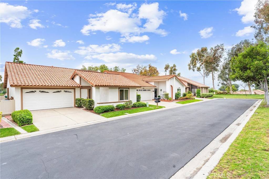 Mission Viejo, CA 92692,28133 Espinoza