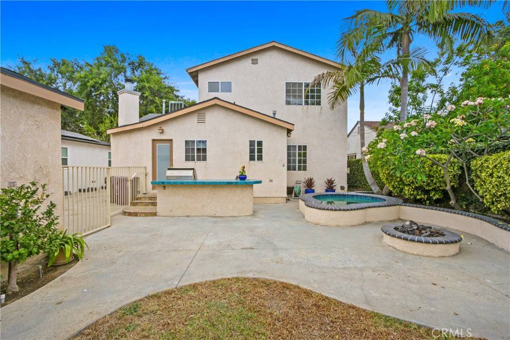 Long Beach, CA 90808,3643 Iroquois AVE