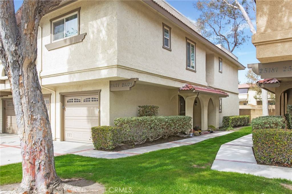 Lake Forest, CA 92630,25173 Oak Canyon LN #4