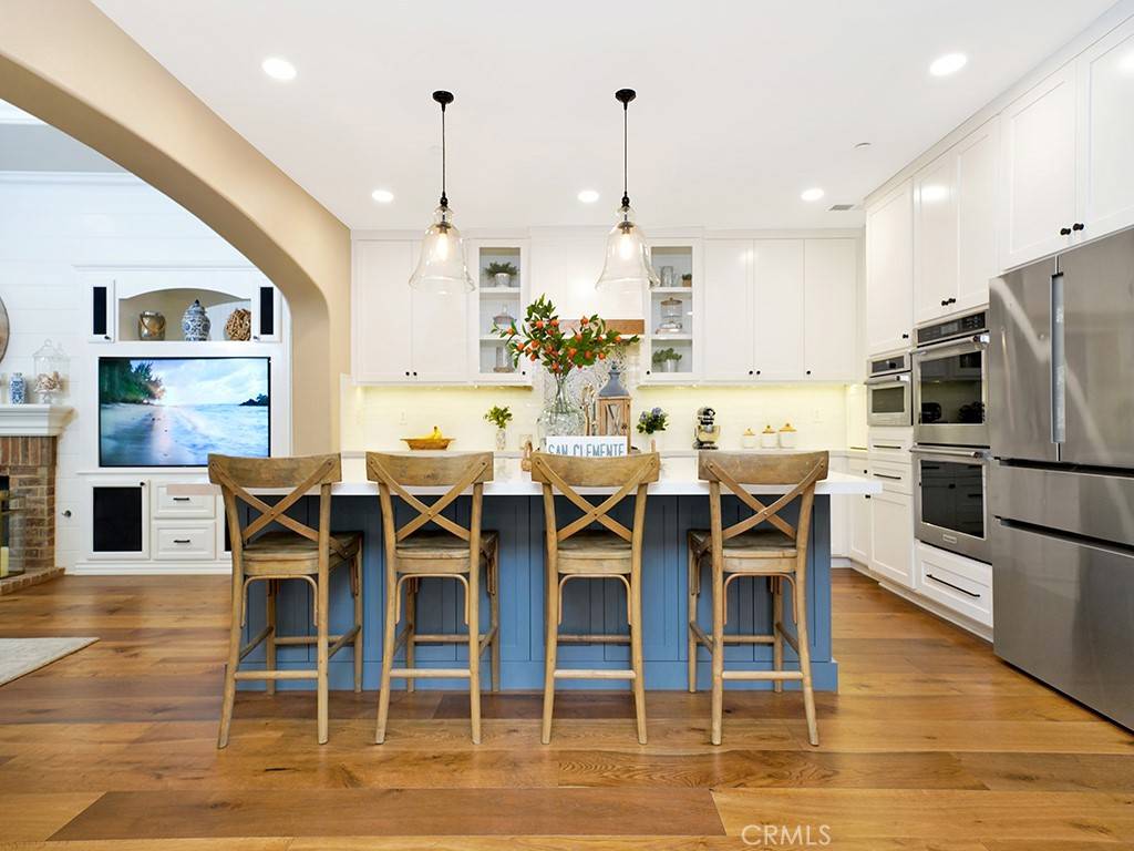 San Clemente, CA 92673,77 Via Regalo