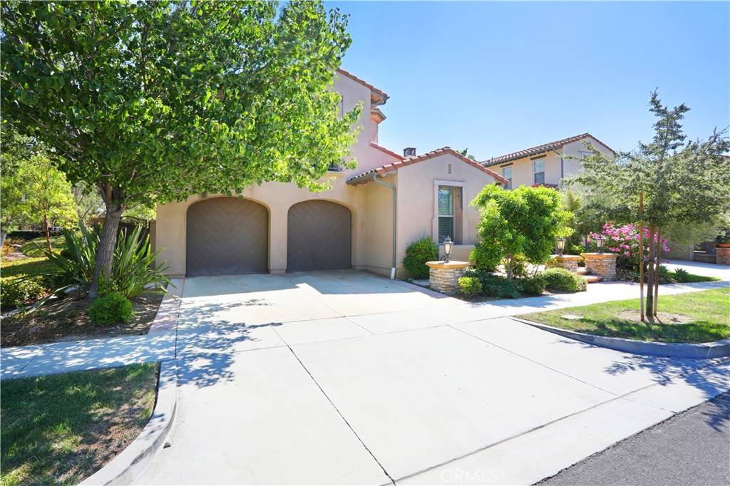 Irvine, CA 92618,30 Shaman