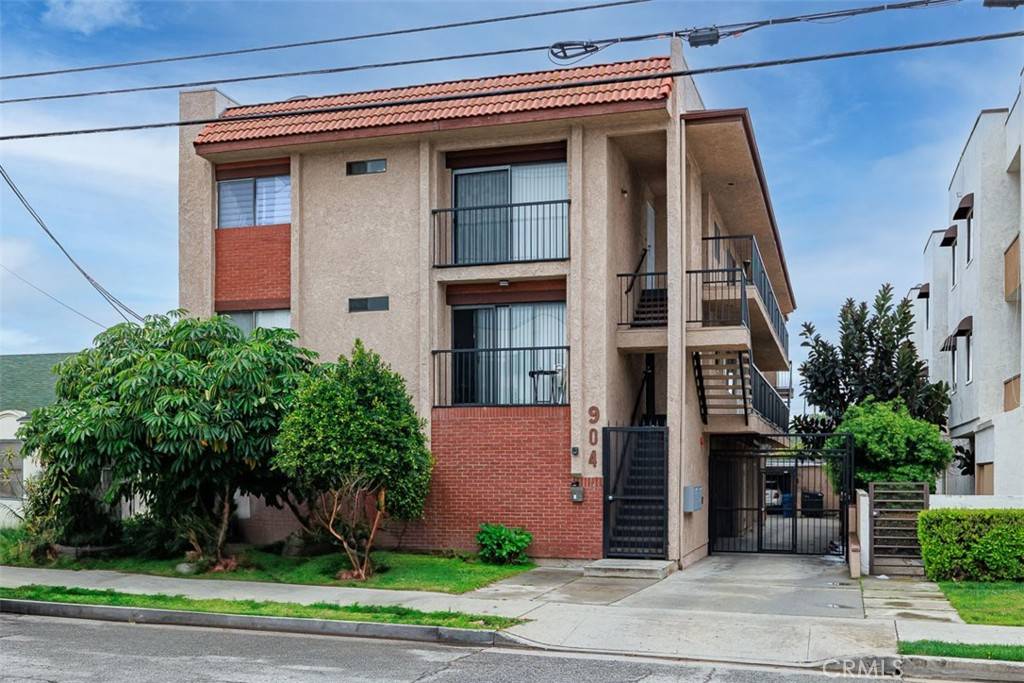 Glendale, CA 91205,904 E Lomita AVE