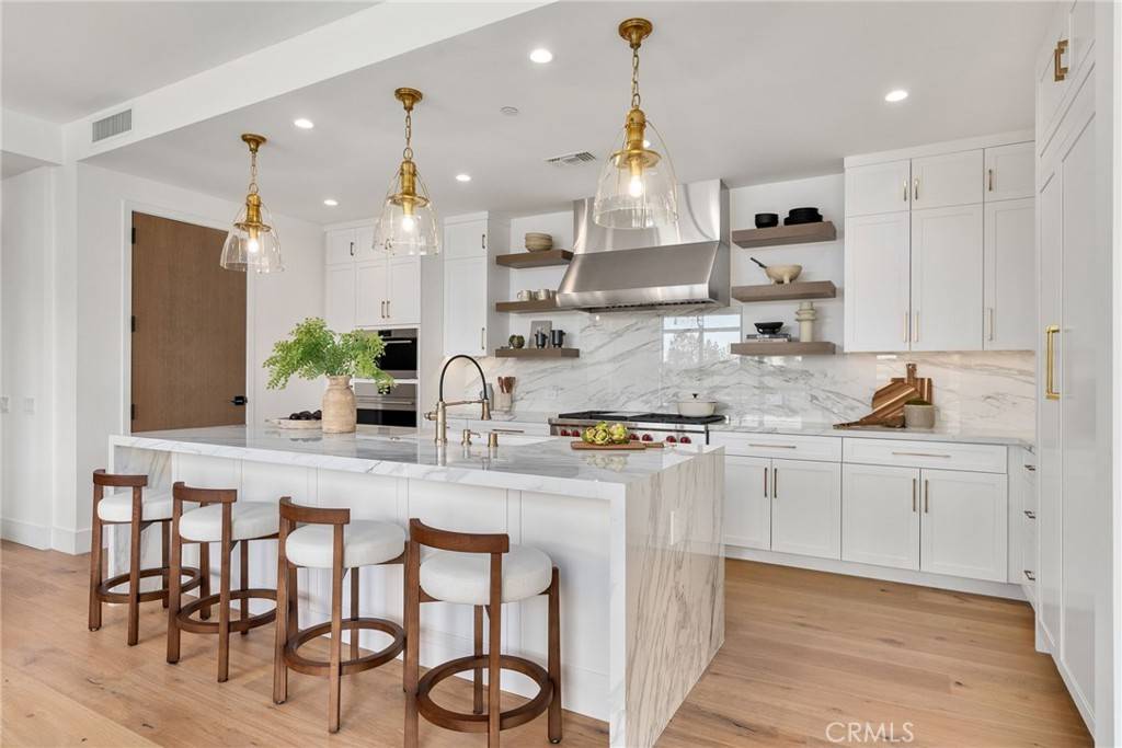 Newport Beach, CA 92660,4261 Uptown Newport Drive #1