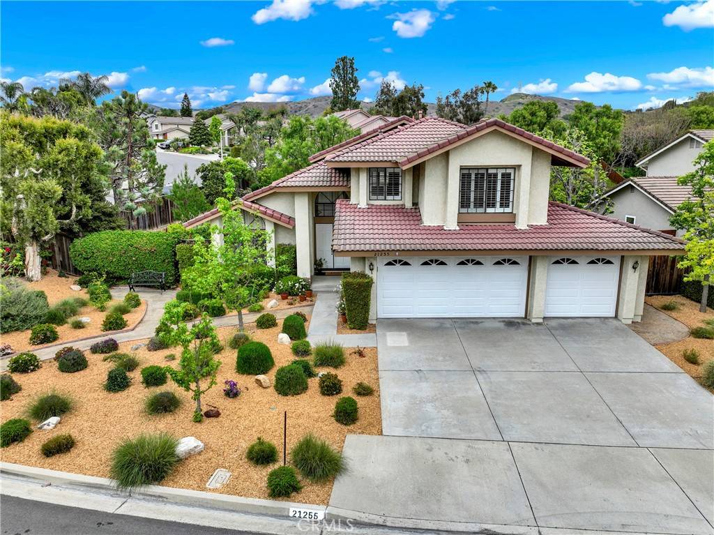 Yorba Linda, CA 92887,21255 Via Tomas
