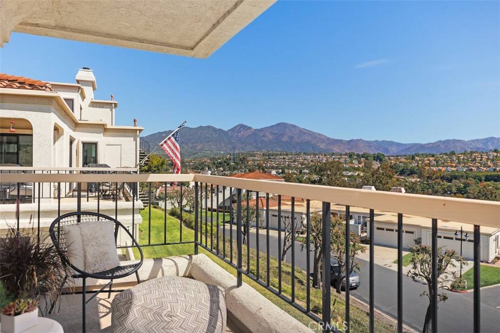Mission Viejo, CA 92692,22364 Manacor #9