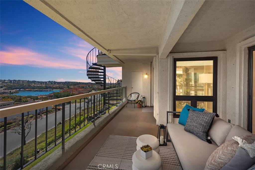 Mission Viejo, CA 92692,22364 Manacor #9