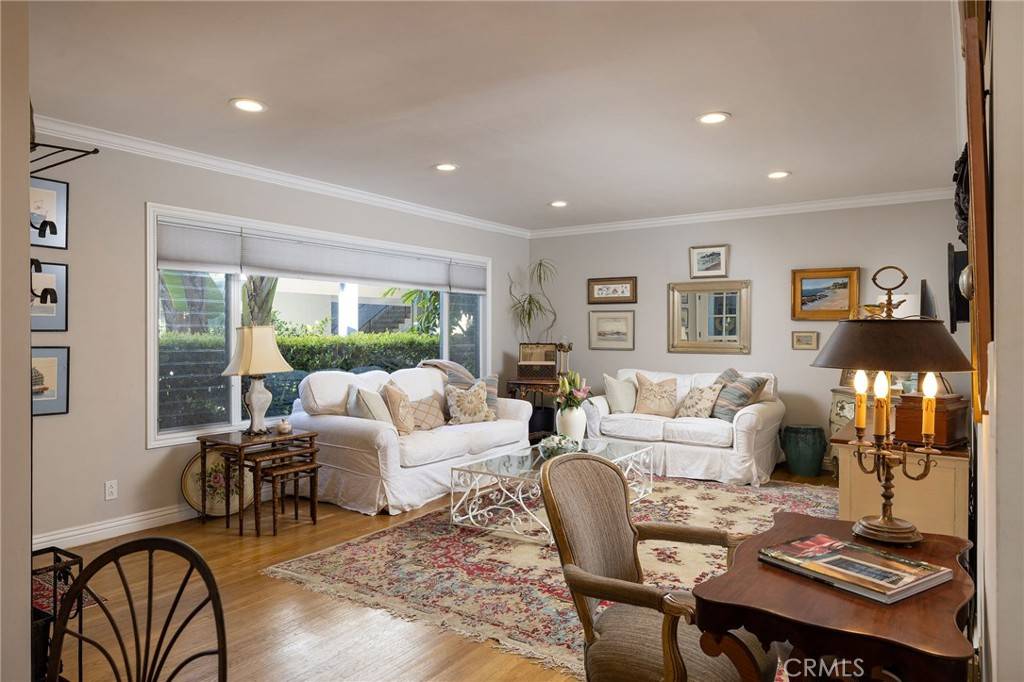 Laguna Beach, CA 92651,255 Cypress DR #2