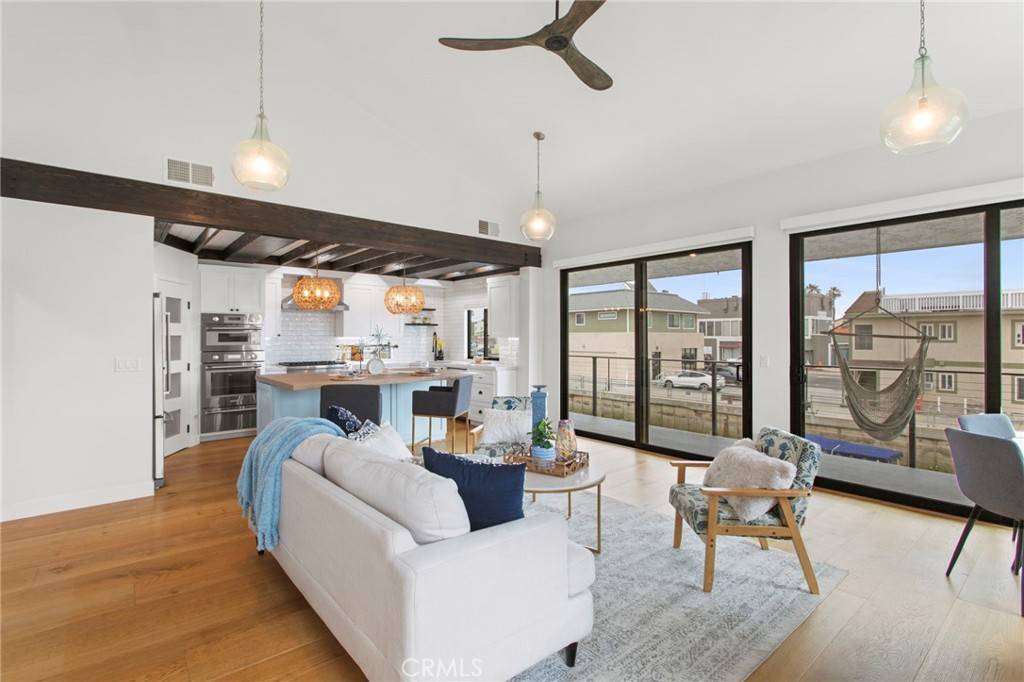 Huntington Beach, CA 92649,16833 Bayview DR