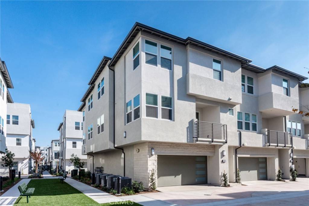 Anaheim, CA 92805,1539 W Cara DR
