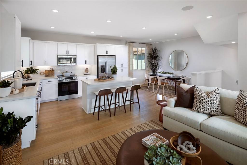 Eastvale, CA 92880,12777 Sila WAY