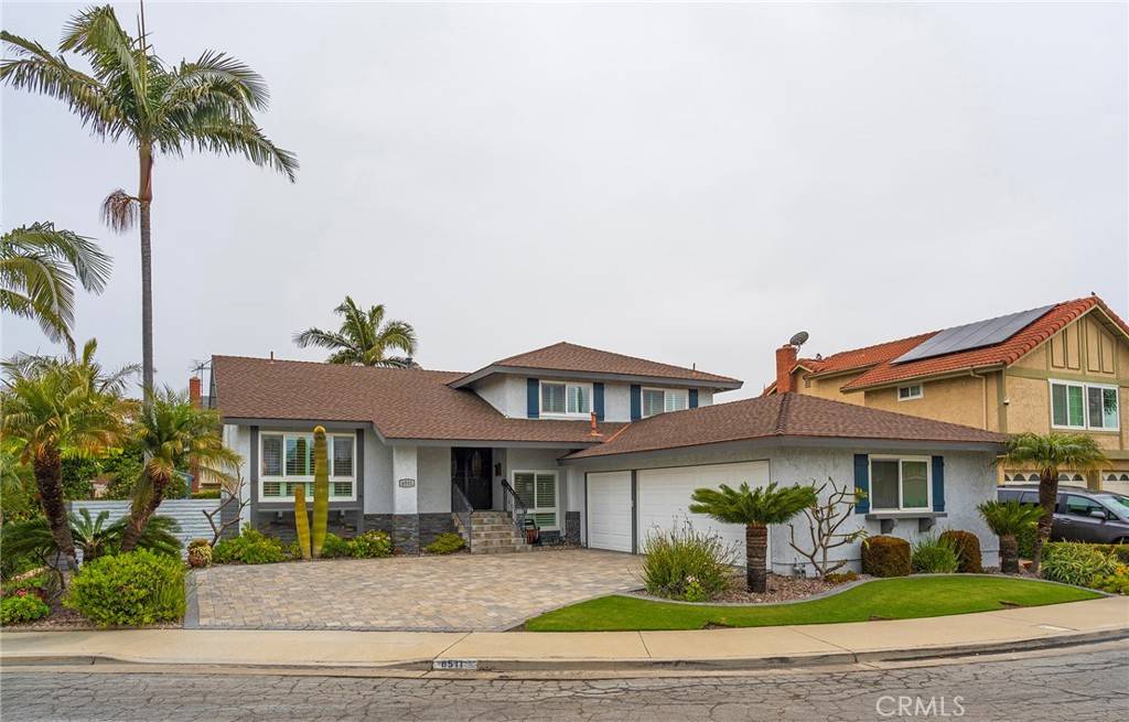 Huntington Beach, CA 92647,6511 Glen DR