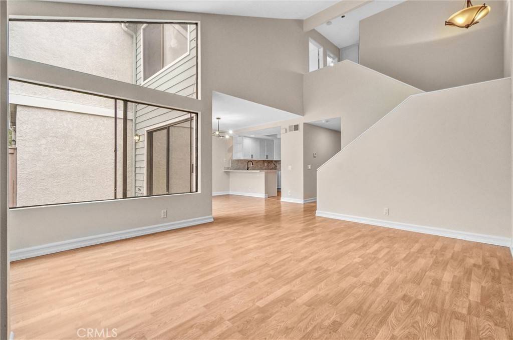 Irvine, CA 92606,401 Deerfield AVE #84