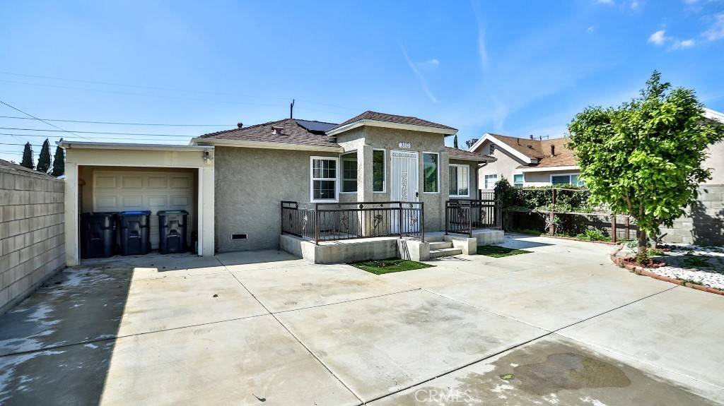 Santa Ana, CA 92703,310 N Bewley ST