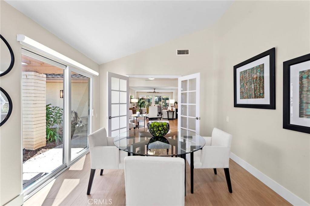Laguna Woods, CA 92637,3149 Via Vista #A