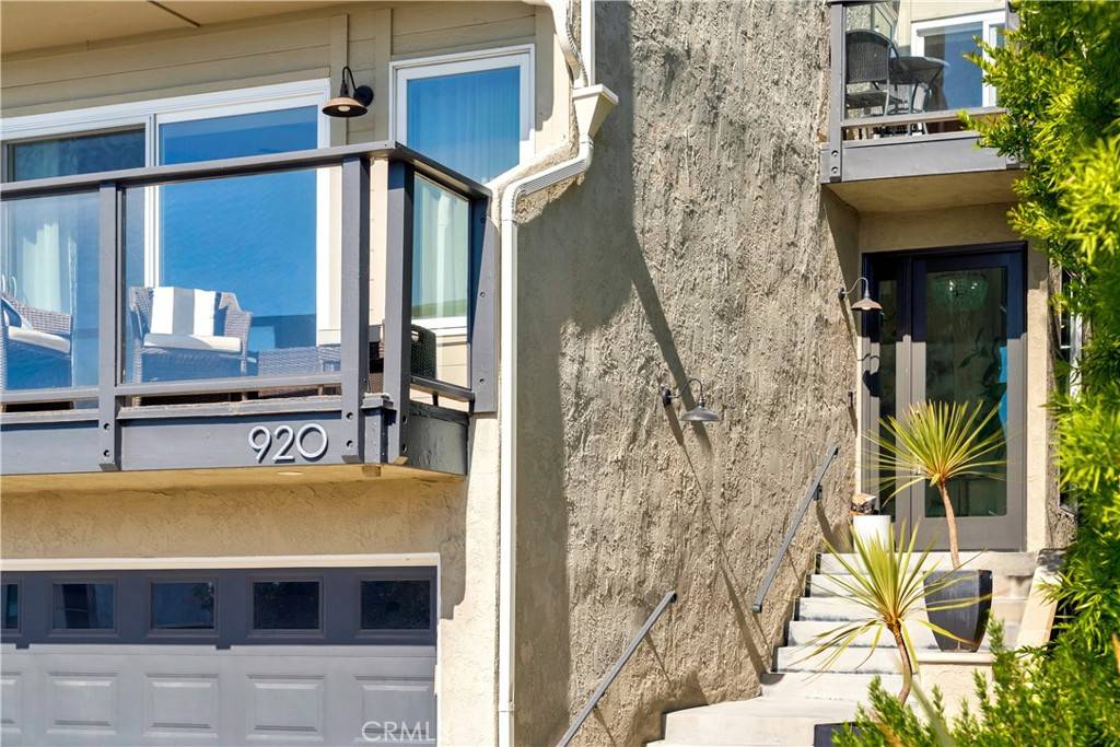 Laguna Beach, CA 92651,920 Quivera ST