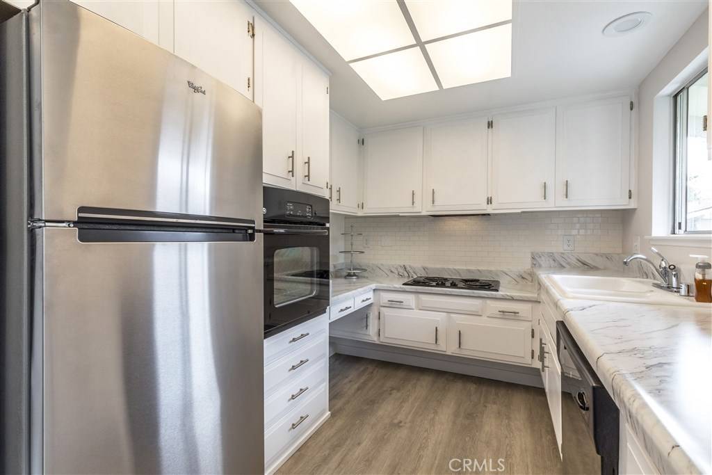 Laguna Woods, CA 92637,735 Avenida Majorca #A