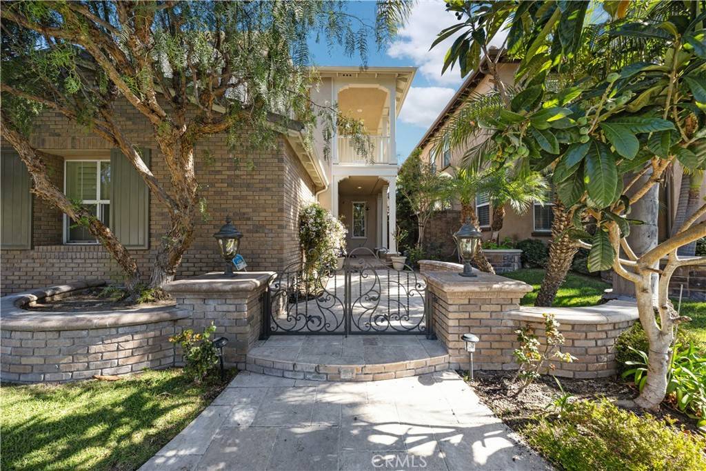 Irvine, CA 92620,29 Antique Rose