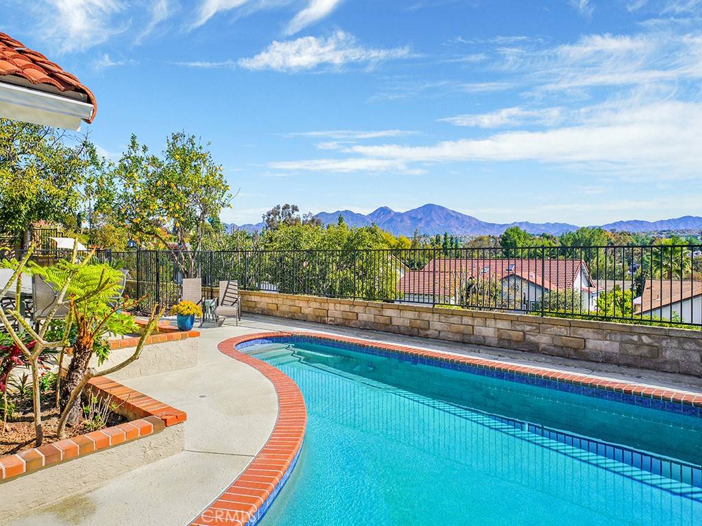 Mission Viejo, CA 92691,23502 Via Chiripa
