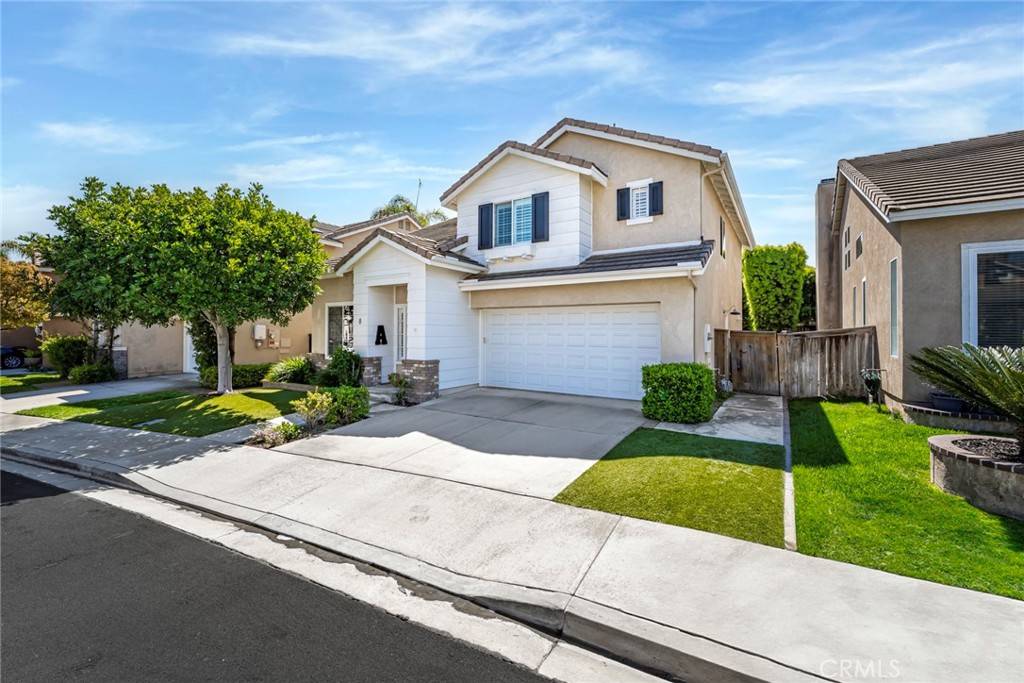Aliso Viejo, CA 92656,8 Birch DR