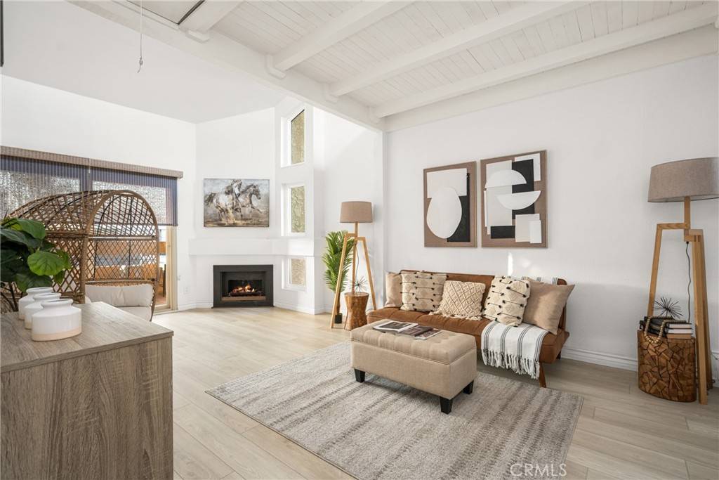 Huntington Beach, CA 92649,16927 Bluewater LN