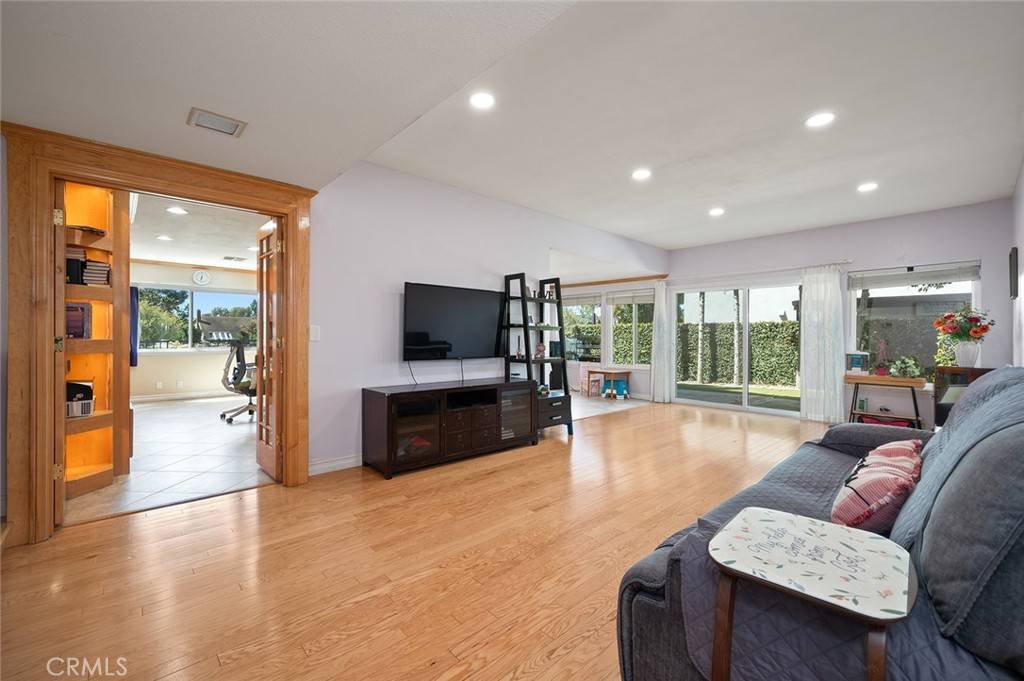 Irvine, CA 92604,15241 Lille CIR