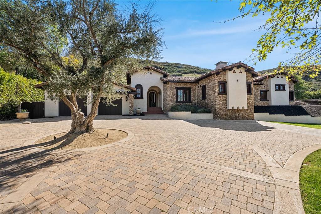 Silverado, CA 92676,16292 Jackson Ranch RD