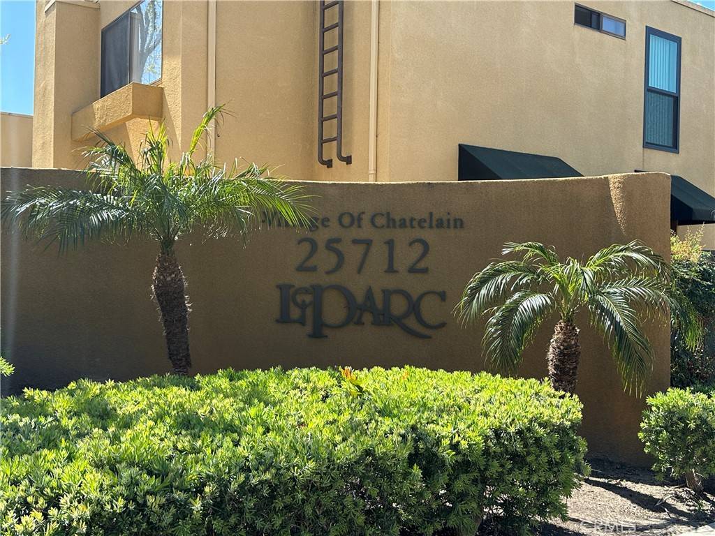 Lake Forest, CA 92630,25712 Le Parc #96