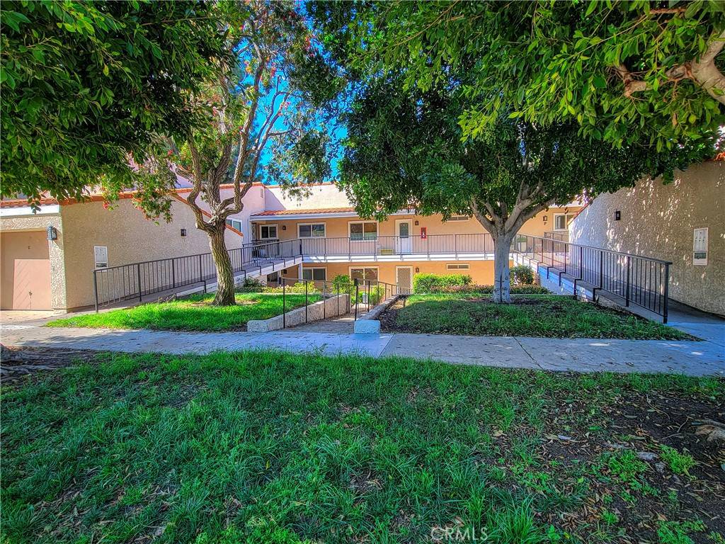 Laguna Woods, CA 92637,3370 Punta Alta #C