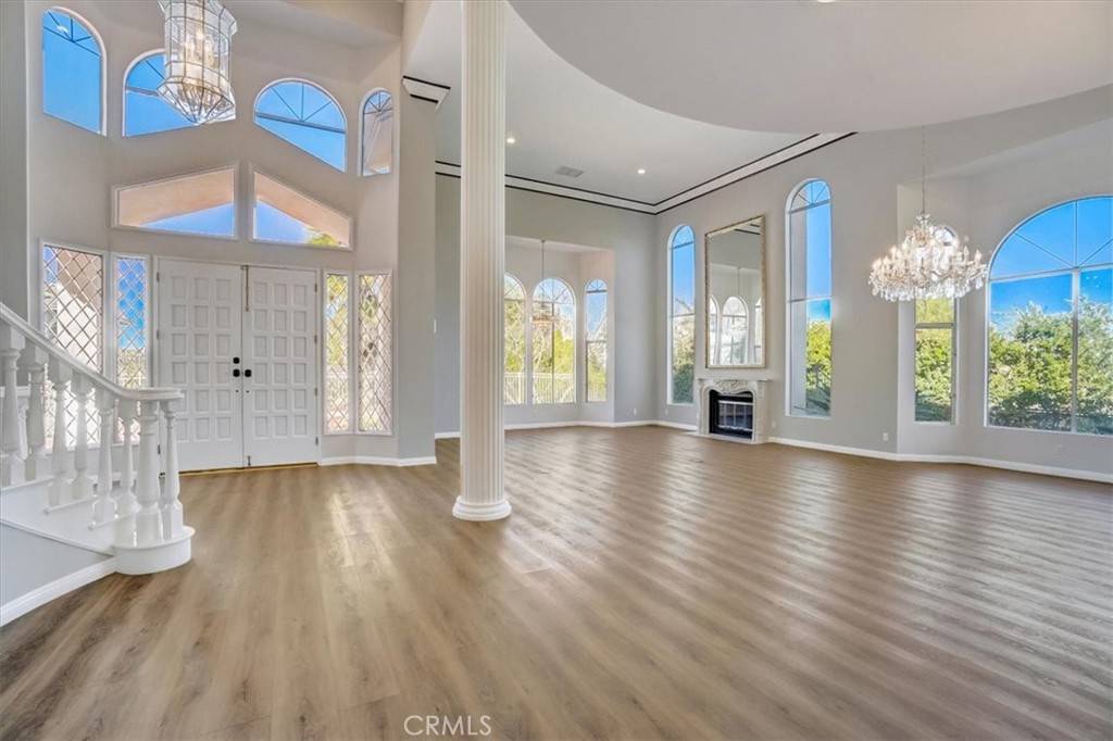 Tarzana, CA 91356,4020 Clarinda DR