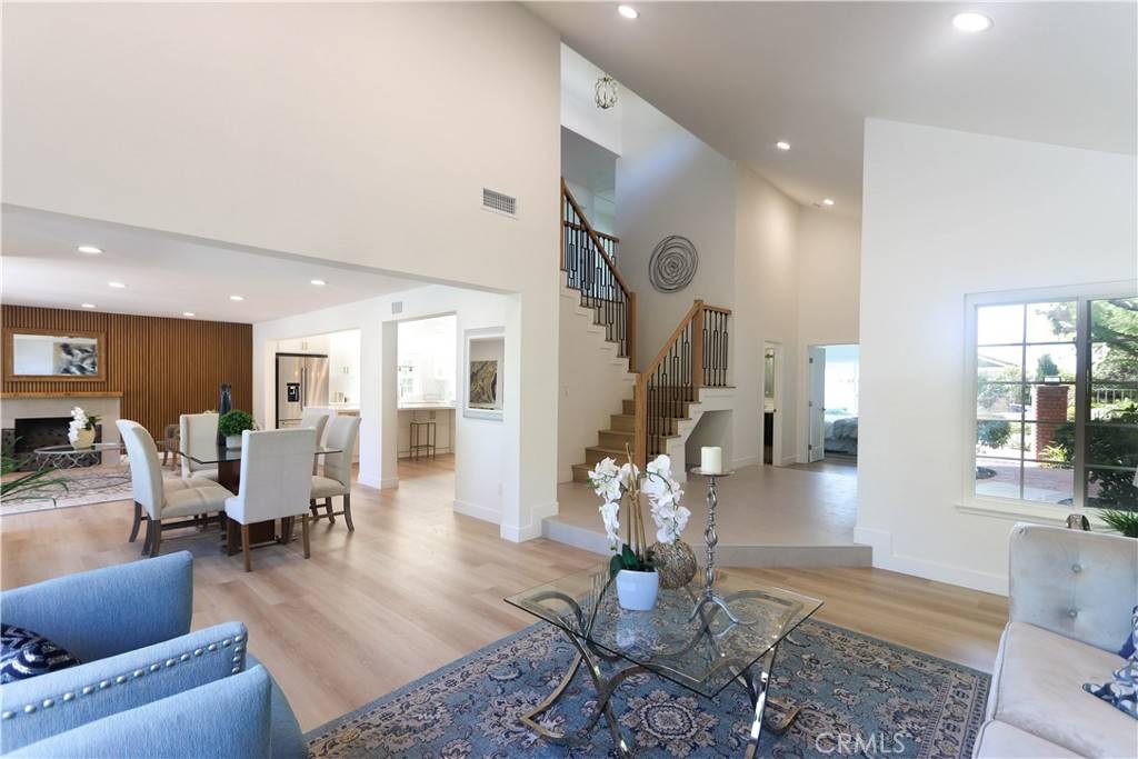 Mission Viejo, CA 92692,26306 Ganiza