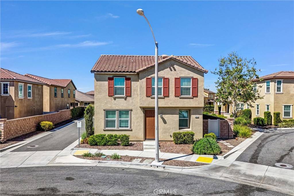 Eastvale, CA 92880,5855 Silveira Street