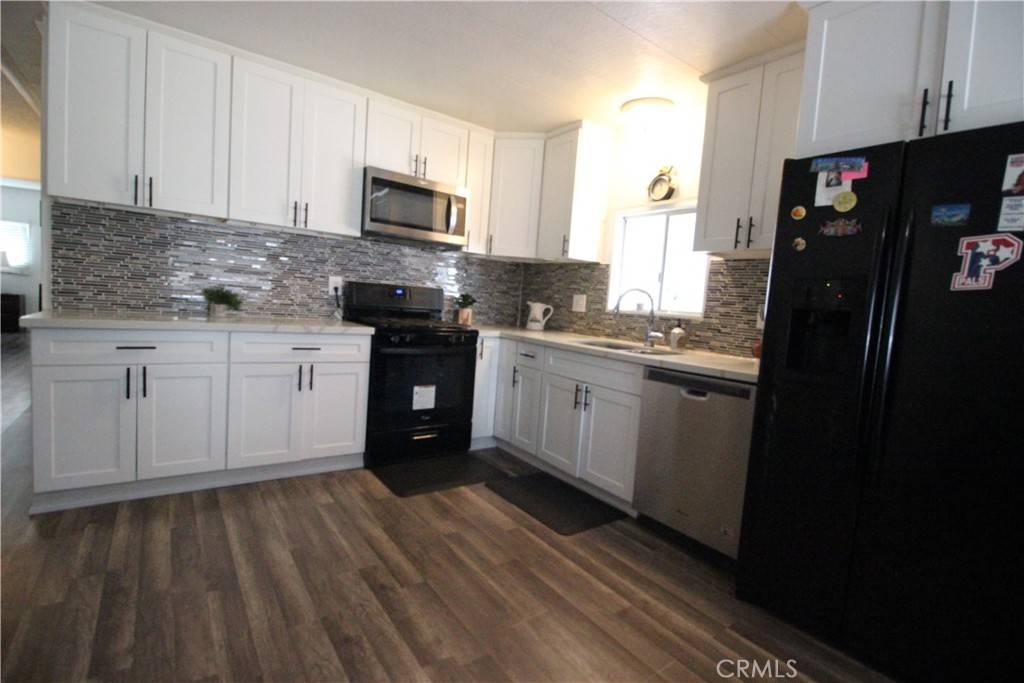 Bakersfield, CA 93304,4401 Hughes LN #34