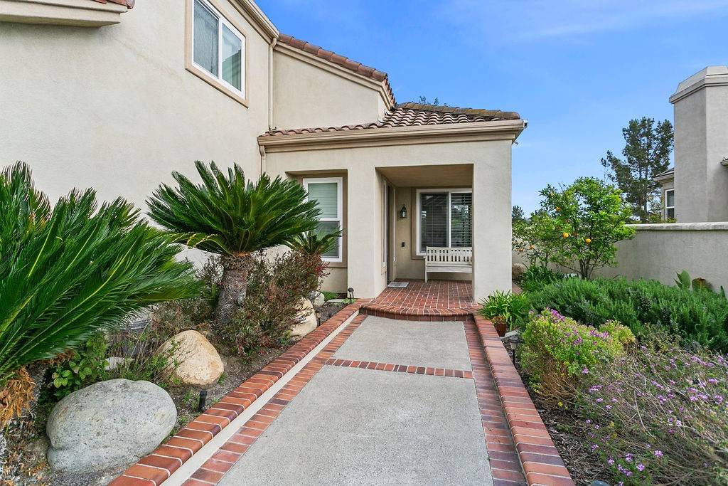 Rancho Santa Margarita, CA 92679,30 Muirfield