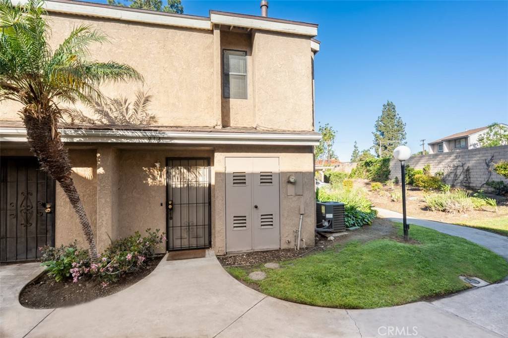 Ontario, CA 91762,913 S Mountain Ave