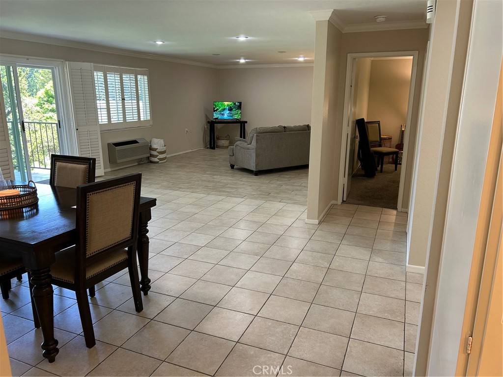 Laguna Woods, CA 92637,2370 Via Mariposa W #1B