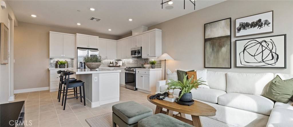 Rancho Mission Viejo, CA 92694,322 Fawn ST