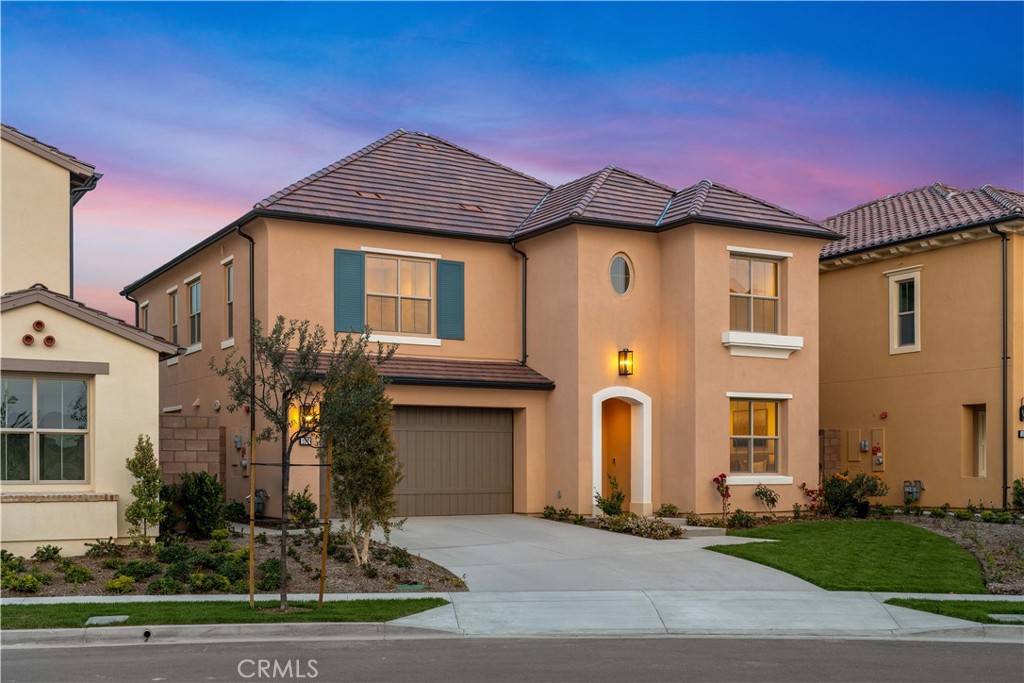 Irvine, CA 92602,107 Somera