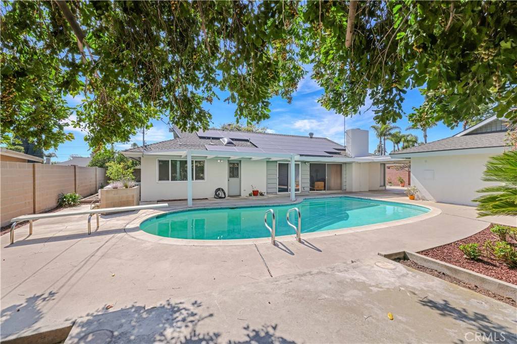 North Tustin, CA 92705,14242 Clarissa LN