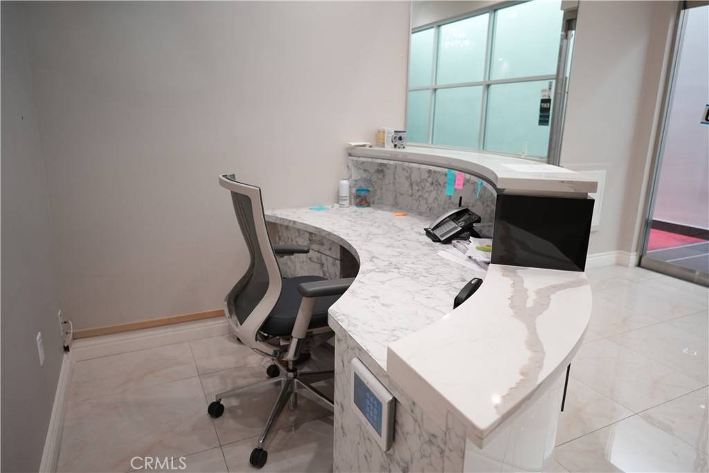 San Gabriel, CA 91776,360 E Las Tunas DR #202