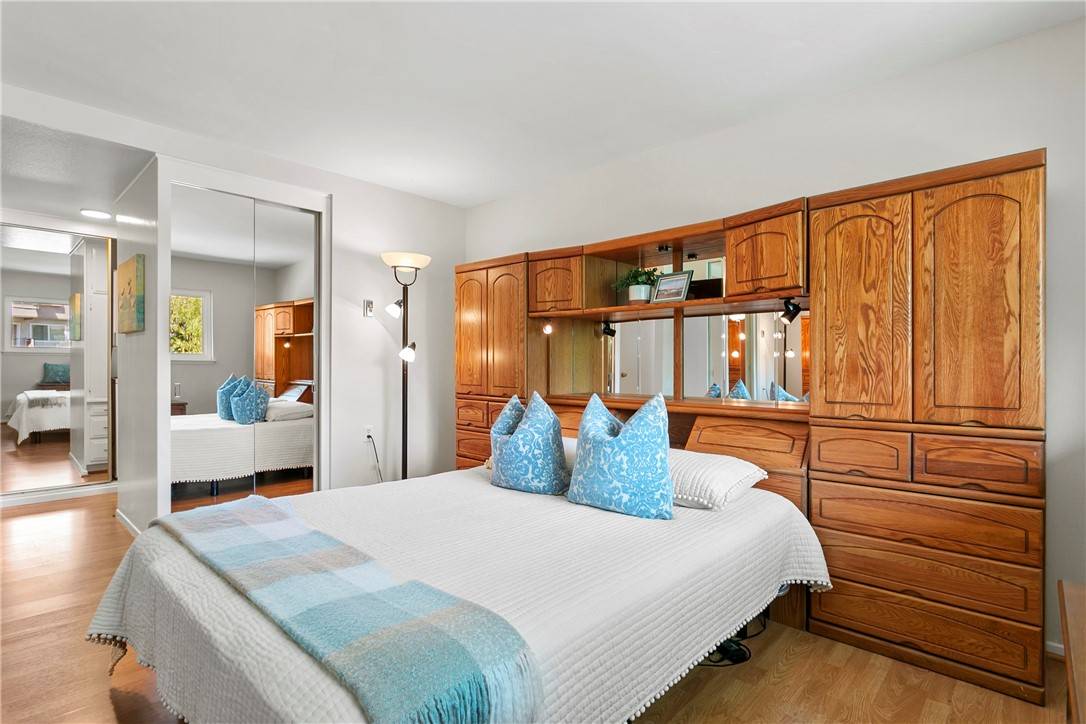 Laguna Woods, CA 92637,2275 Via Mariposa E #N
