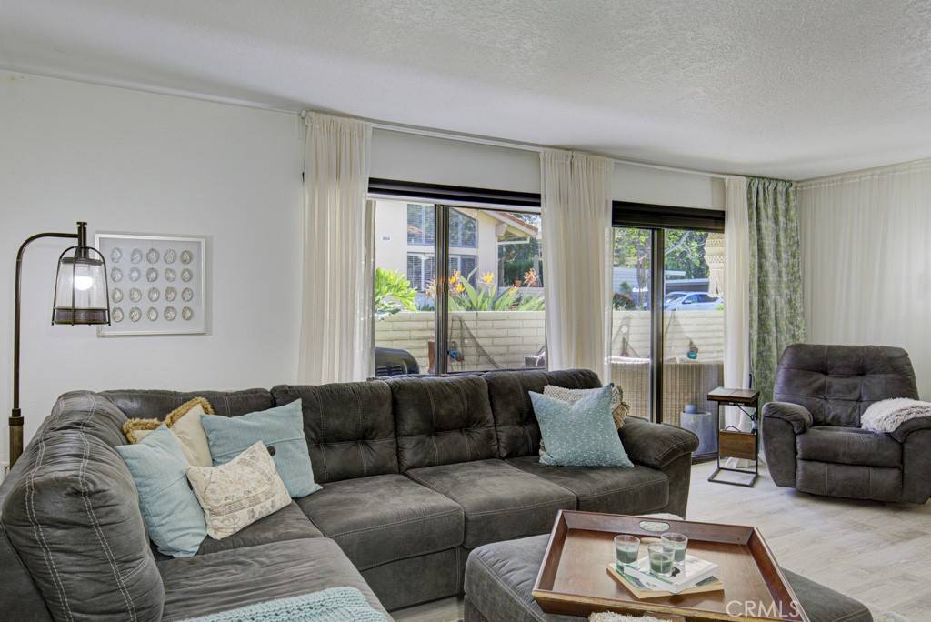 Laguna Woods, CA 92637,893 Ronda Sevilla #D