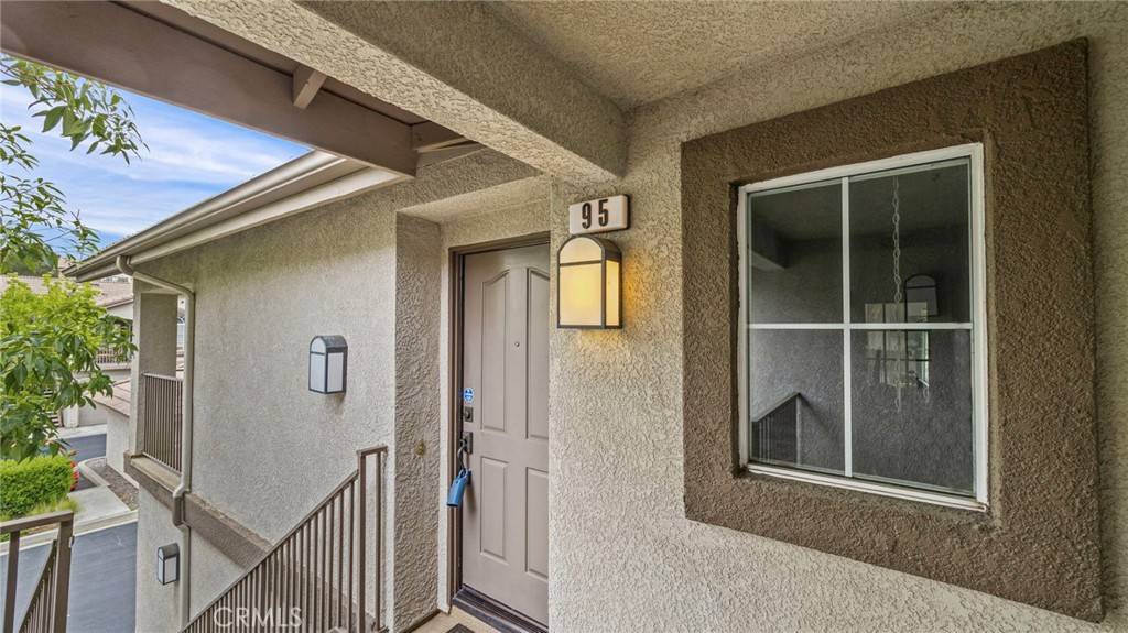 Lake Forest, CA 92610,95 Chaumont CIR