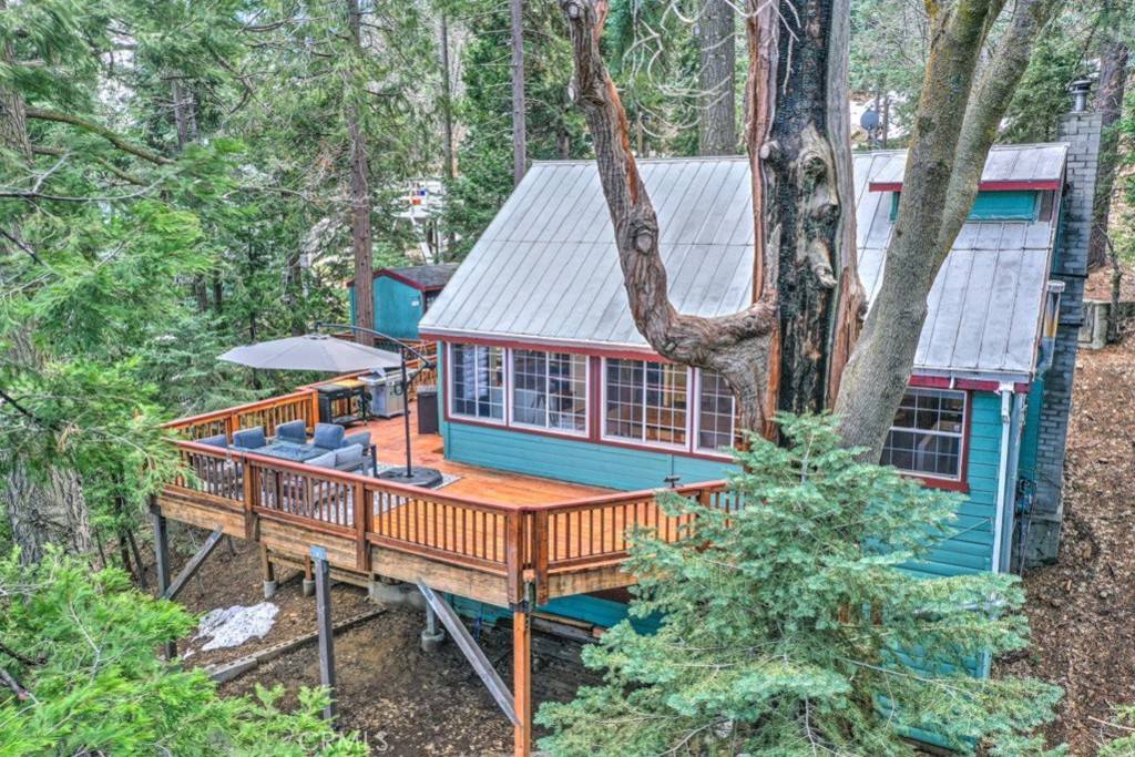 Twin Peaks, CA 92391,582 Rose LN