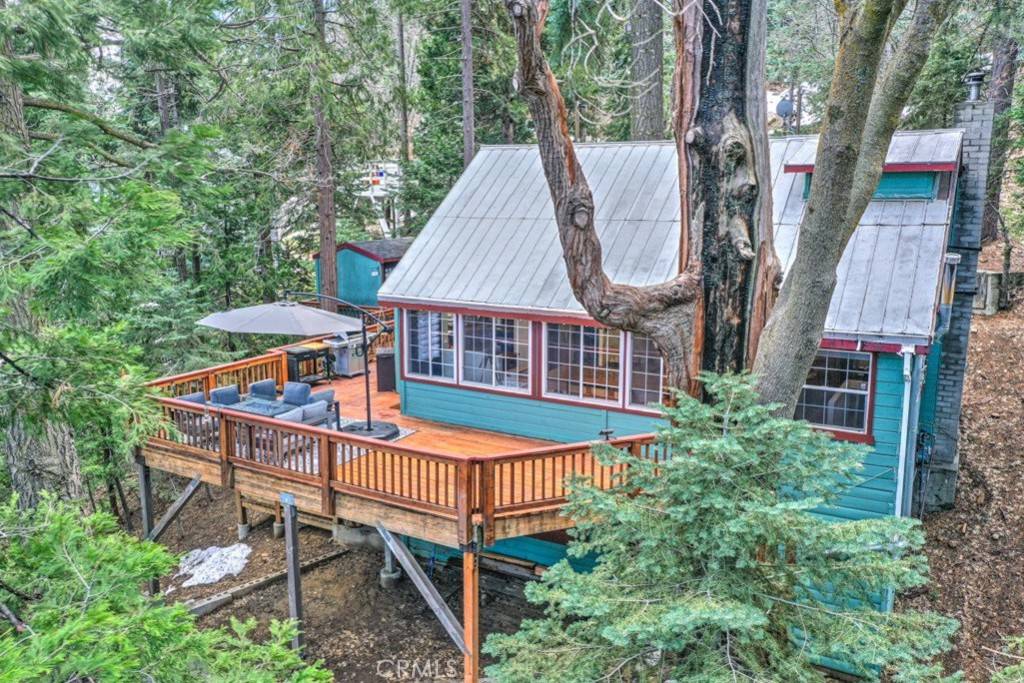 Twin Peaks, CA 92391,582 Rose LN